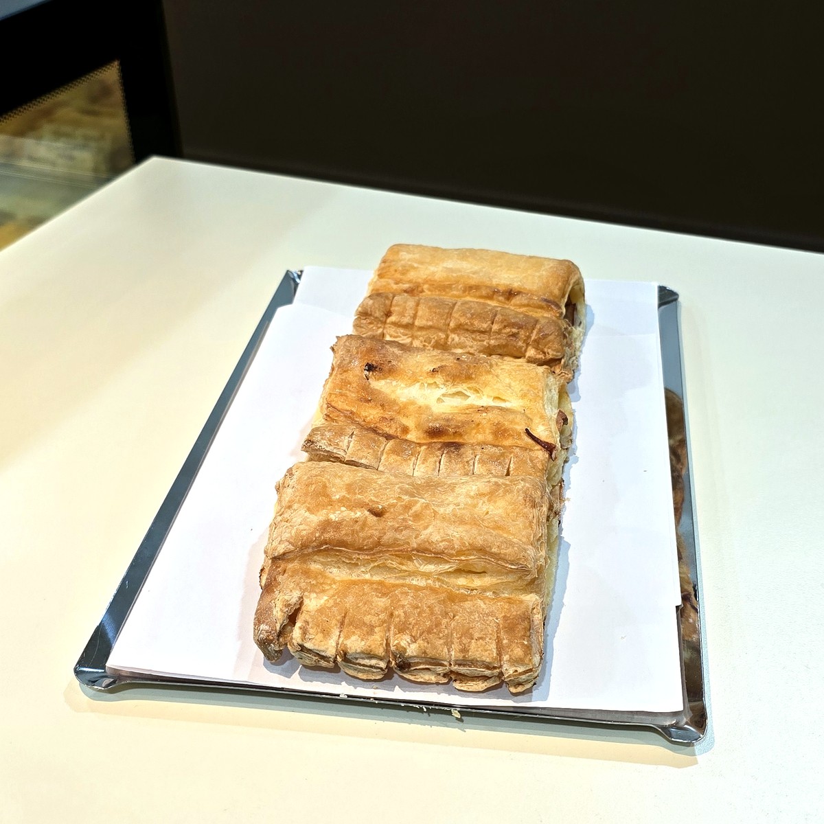 Peine de jamón y queso